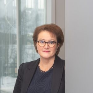 Henkilökuva talousjohtaja Maaria Isoviita